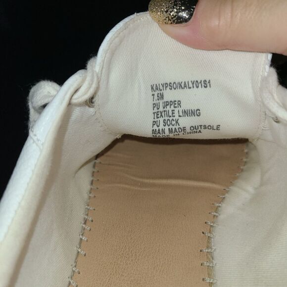 Steve Madden Kalypso Sneaker - Picture 9 of 9